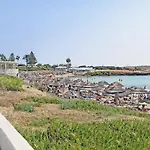 Nissi Adamite Villa *